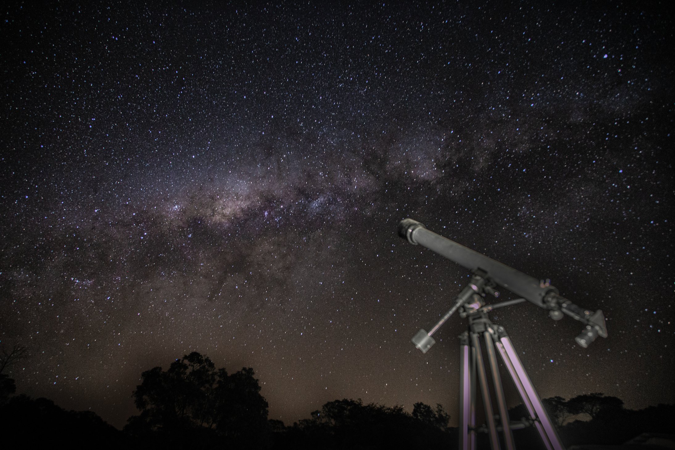 A Telescope Under the Starry Sky